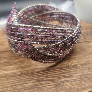 Overflow‎ seed beaded bracelet